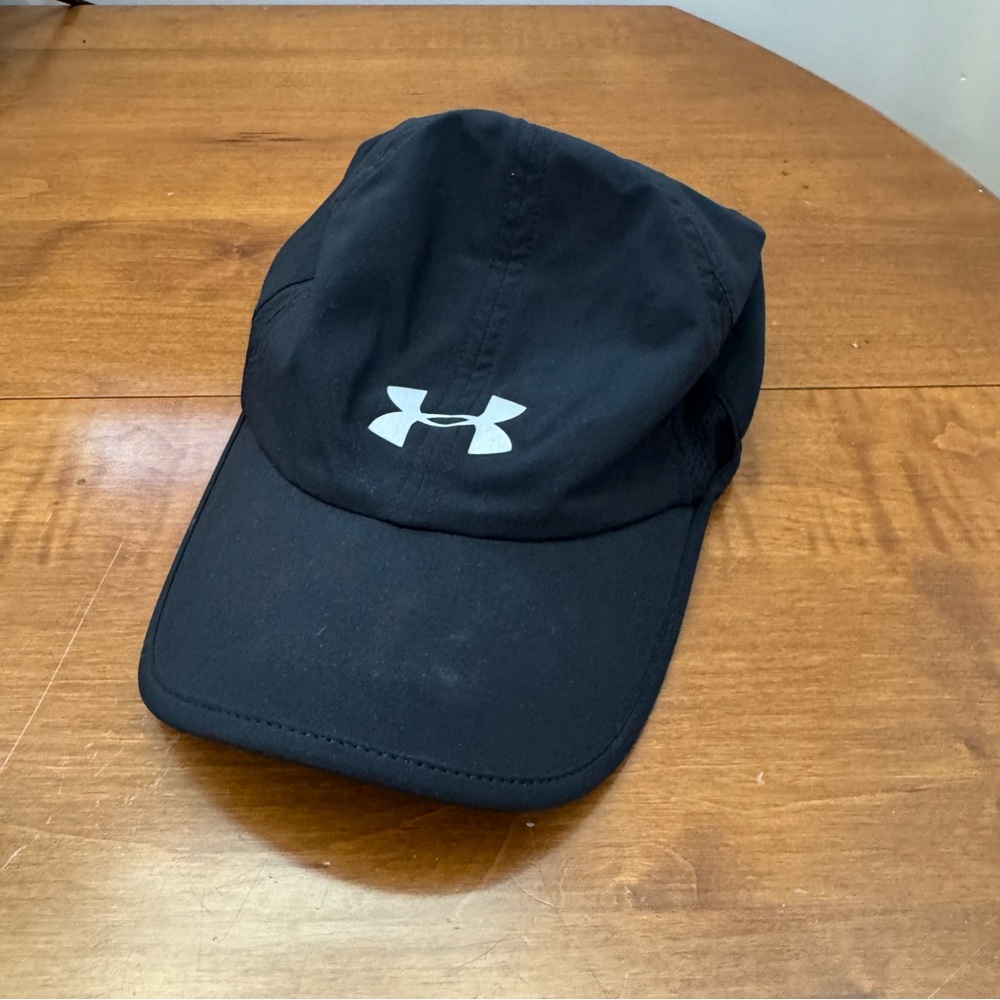 Under Armour Classic Black Hat